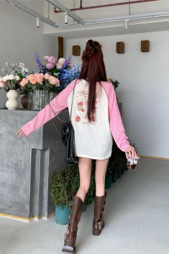 Real shots and real price~ American retro contrast printed sunscreen shirt design makes it look slim and loose long-sleeved top for women in summer