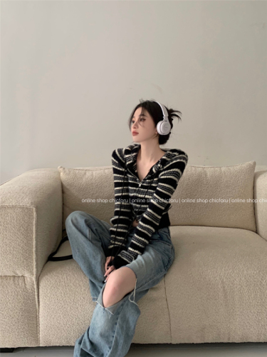 Actual shot~Autumn and winter short lazy style striped hooded sweater sweater cardigan jacket for women