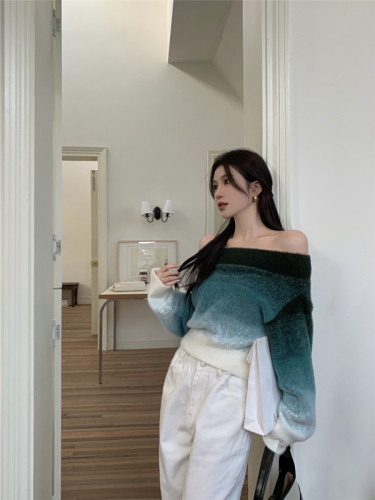 Real-life photos and real-price ~ Various ways to wear gradient color one-shoulder knit tops soft and high-end feel lazy and off-shoulder sweater
