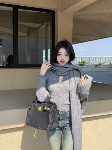 Real-life shots and real price~Twig scarf, black and gray slim short style, thick sweater and cardigan for women, autumn and winter long-sleeved knitted sweater