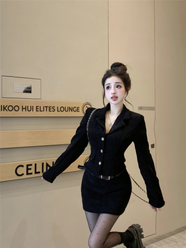 Real-life shots and real price~ Xiaoxiang style suit winter fashion high-end suit jacket temperament age-reducing skirt two-piece suit