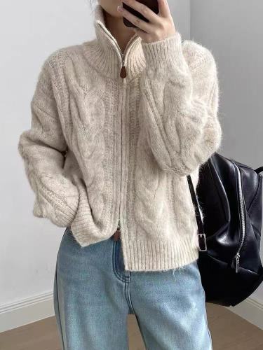 Women's Vintage Fringed Zipper Cardigan Sweater with High Collar, Korean Dongdaemun Style, Thickened, Slouchy, Stand Collar, for Autumn and Winter