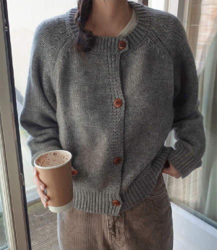 Original Photography Korean Version Thickened Cardigan Coat Autumn/Winter New Solid Color Single Button Round Neck Knit Sweater for Women