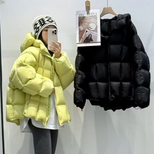 Women's Short Hooded Puff Pastry Style Down Jacket 2025 New Arrival Cloud Creme Korean Version Loose Fit Plus Size Down and Cotton Outerwear