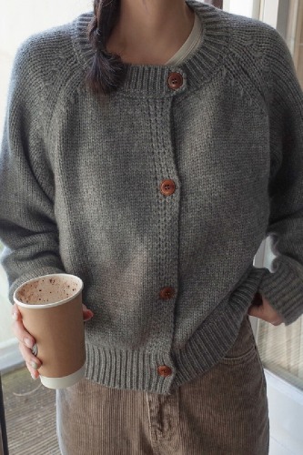 Original Photography Korean Version Thickened Cardigan Coat Autumn/Winter New Solid Color Single Button Round Neck Knit Sweater for Women