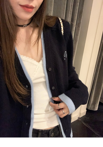 New Fashion Women's Hollowed Korean Style Cardigan Sweater Loose Matchy Matchy Thin Outerwear Knit Top Trendy Women Popular