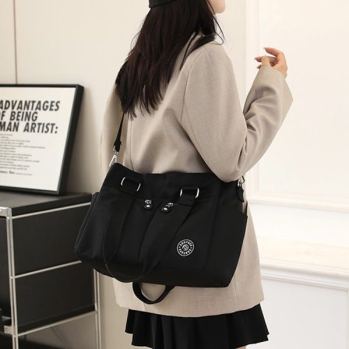 Wholesale Korean-style fashionable minimalist large-capacity multi-purpose shoulder crossbody hand-held bag for commuting, leisure, travel and mother's bag