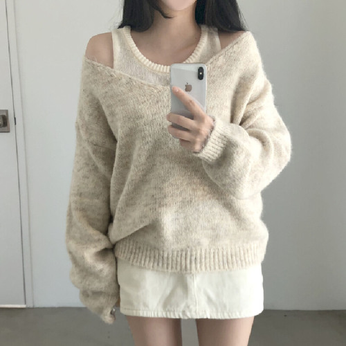 Real-shot Korean-style Japanese-inspired relaxed-fit casual versatile crewneck sweater two-piece set in solid colors, featuring a V-neck and off-shoulder knit top.