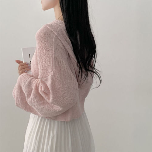 Real shot Korean version of lazy style thin short ice silk loose solid color lantern sleeve hooded long sleeve cardigan knitted sweater