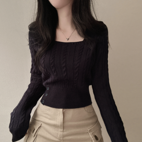 Original real shot Korean version of casual autumn and winter twist knitted sweater single row button square collar solid color base top for women
