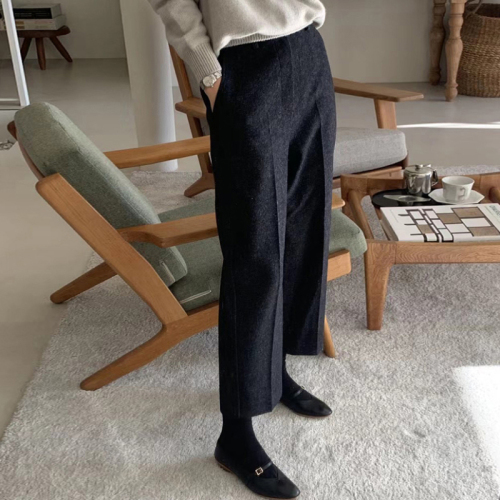 Korean simple autumn and winter retro temperament three-dimensional commuting suit pants nine-point casual straight pants