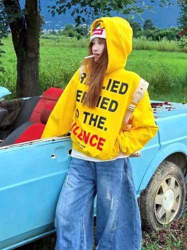 Cotton and Polyester Blended Milk Fiber 320g Vintage American Letter Print Hooded Sweatshirt for Women - Autumn/Winter