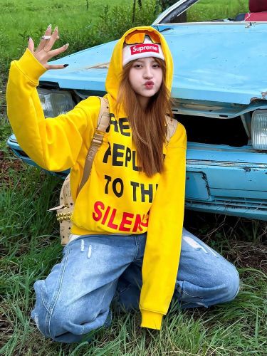 Cotton and Polyester Blended Milk Fiber 320g Vintage American Letter Print Hooded Sweatshirt for Women - Autumn/Winter