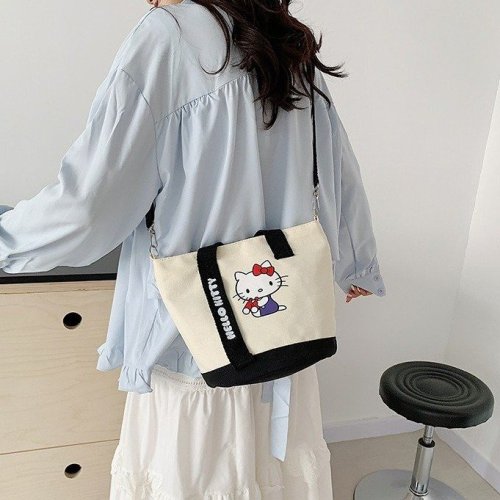 Cartoon cute Sanrio canvas shoulder crossbody bag at work handheld commuter bucket bag