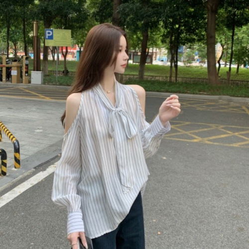 Photographed! Korean-style striped off-shoulder women's temperament binding strap long-sleeved design casual shirt top trendy