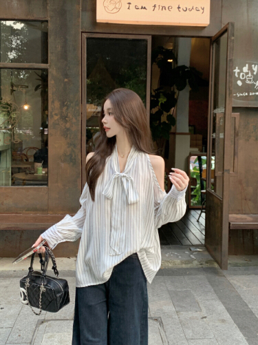 Photographed! Korean-style striped off-shoulder women's temperament binding strap long-sleeved design casual shirt top trendy