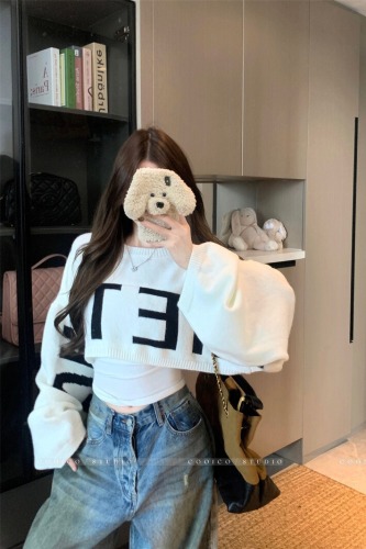 Photographed hot girl style short letter print long-sleeved sweater for women autumn loose slimming matchable top