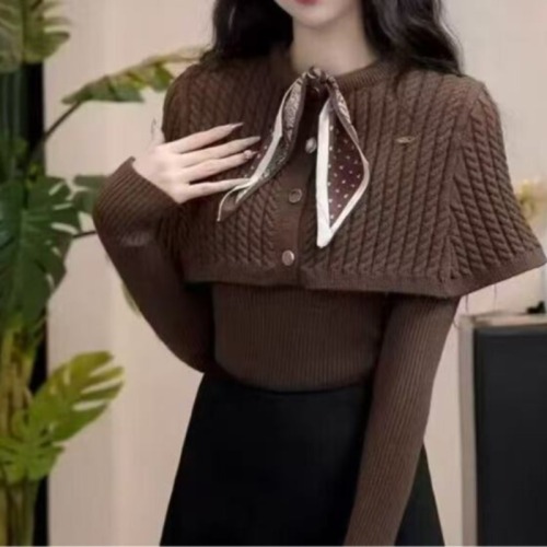 Korean Dongdaemun French Crochet Scarf Collar Tie Cape Shawl Women's V-Neck Sweater Set of Two