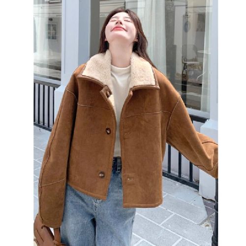 Double-sided Fur-Integrated Coat for Women, 2025 Winter Style – Short, Thickened, Warm Sheepskin-Lamb Wool & Suede Jacket Top