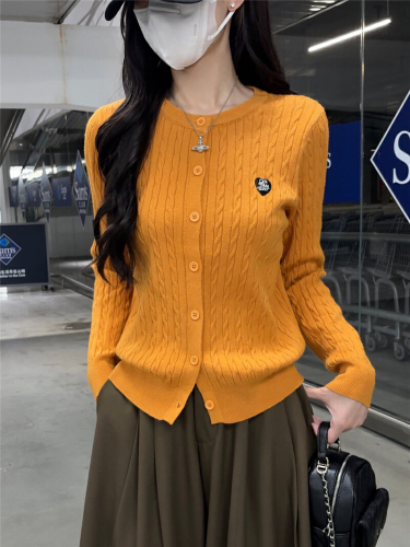 Women's Knitted Cardigan Jacket 2025 New Cable Knit Sweater Outerwear Layered Top Fashion
