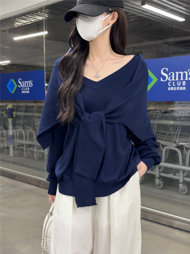 Photographed Loose and Lazy V-Neck Hooded Scarf Knitted Sweater Two-Piece Set