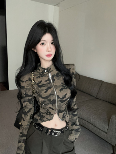 Photo-shoot~ Retro Spice Collar Zipper Camo Long Sleeve Women's T-Shirt Design-Sensitive Unique Slimming Short-Sleeve Top