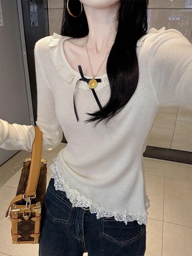 French-style Minimalist Fashionable Chic Pullover with Wave-Edge Bow-Knot Lace-Trimmed Long Sleeves for Women—Autumn Casual Knitwear