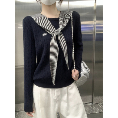 Real-shot Autumn/Winter Korean-style Cable-Knit Embroidered Crew-Neck Shawl Two-Piece Set: Andy Velvet Knitted Base Layer Top & Sweater