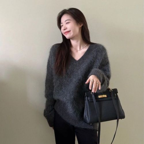 Women's V-neck Mink-like Fur Hoodie, Autumn/Winter New Loose Fashion Outerwear, Slouchy Style Sea Horse Hair Soft and Fluffy Top, Trendy