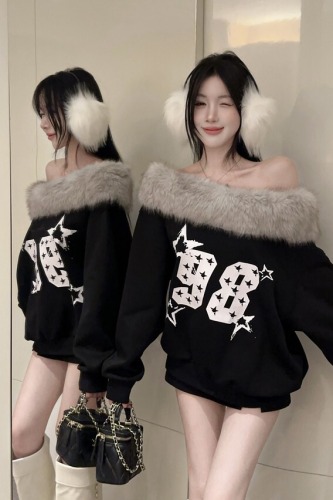 ~Vintage American Style Hot Girl Design Felt Hooded Off-Shoulder Sweatshirt Winter Loose Casual Short-Sleeve Top