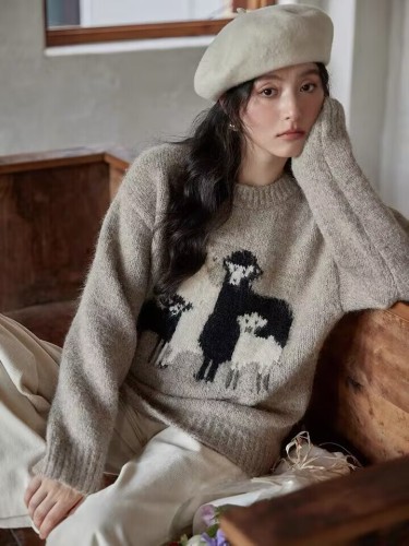 Korean Version Autumn/Winter Retro Fox Fleece Thick Women's Soft and Cute Lamb Embroidered Wool Round Neck Knit Sweater