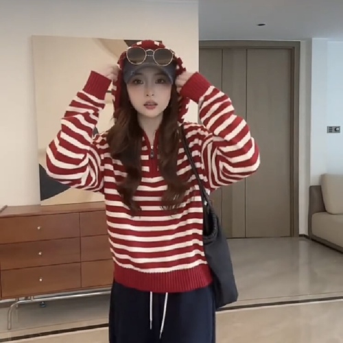 2025 Autumn New Uncommon Matchable Design Loose Casual Striped Half-Zip Hooded Knit Sweater for Women