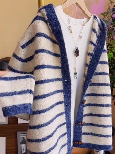 Lazy Striped Hooded Knit Cardigan for Women - Unique 2025 Autumn/Winter New Style, Pretty Loose Youthful Sweater Coat