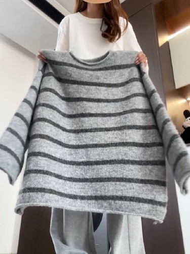 High-end plus-size women's clothing 2025 autumn and winter new striped loose lazy style color-blocked cashmere sweater