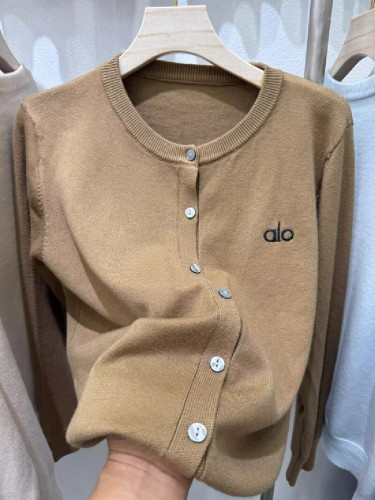 Women's Versatile Knit Cardigan with Embroidery - 2025 New Korean Style Loose and Comfortable Fitting, Slimming and Simple Commute Top