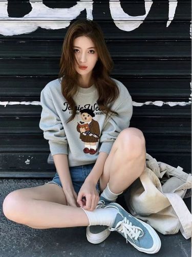 Stylish Petite Short-Sleeve Sweater for Women—Autumn/Winter Loose-Fit, Casual-Style Long-Sleeve Crew-Neck Top