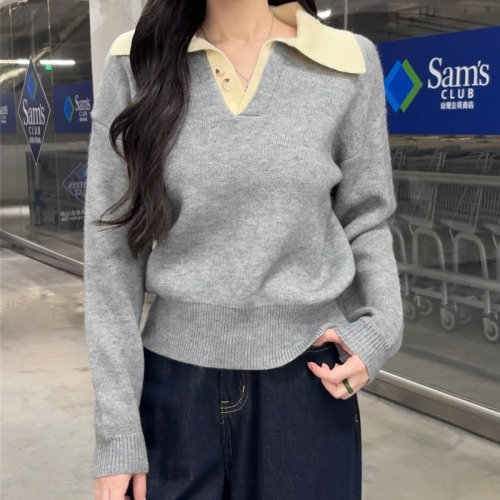 Women's Off-the-Shoulder Contrast Color Long-Sleeve Knit Sweater - Unique Fashion Casual Loose Fit Knit Top