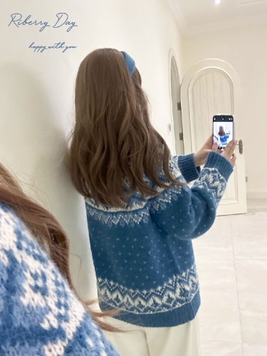 Cashmere retro large rough needle Ferris wheel Fair Isle pattern Indigo blue raglan sleeve loose sweater