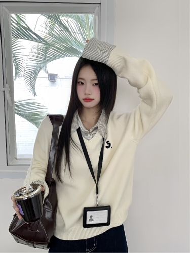 White Sweatshirt for Women, Autumn/Winter Lazy Chic Crewneck Cardigan, Oversized, Two-Piece Knit Top, Versatile Fashion Item