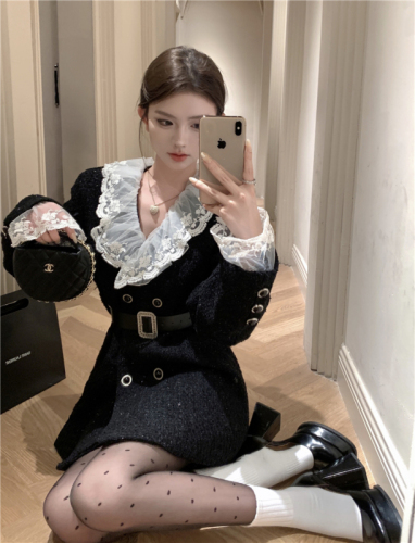 Real-shot! Korean-style heavy-duty grosgrain lace-trimmed wrap-style waist-defined long-sleeve suit dress with a belted trench coat look