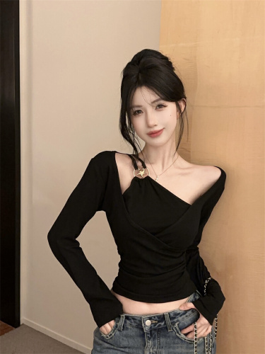 Real-shot ~ Sleek, Alluring Cutout Neckline Fashionable Base Long-Sleeve Off-Shoulder Slim-Fit T-Shirt for Women | Designer-Designed Top for Ladies