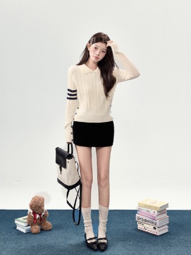 Sweet Sweety Women's Knit Collar Top 2025 New Autumn Crochet Hooded College Style Sweater