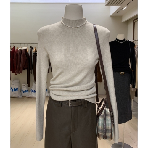 Basic Crew-Neck Knit Base Layer Top for Women, 2025 Autumn New Arrival – Soft, Cozy, and Skin-Friendly Long-Sleeve Innerwear for Winter