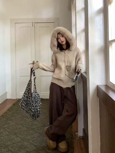 Women's Loose Hooded Knit Cardigan Sweater Overcoat for Autumn with Detachable Hood, Leisure Style Korean Series Top