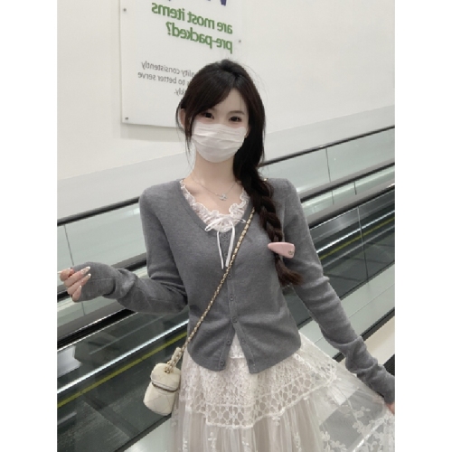 Real-shot Autumn/Winter Korean-style Alluring Elegant Slimming Faux Two-Piece Lace-Panelled Andy Velvet Knitted Base Top