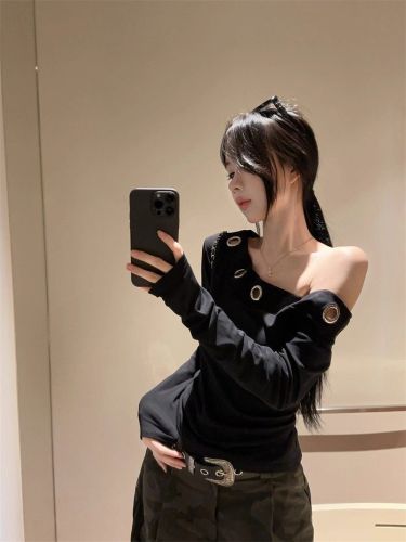 Cotton 260g Women's Autumn Long-Sleeve T-Shirt with Design-Embossed Slant Shoulder Design