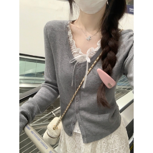 Real-shot Autumn/Winter Korean-style Alluring Elegant Slimming Faux Two-Piece Lace-Panelled Andy Velvet Knitted Base Top