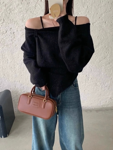 Pure Desire Atmosphere One-Shoulder Long-Sleeve Sweatshirt Cover-up + Irregular Tailored Knit Tank Top Two-Piece Set