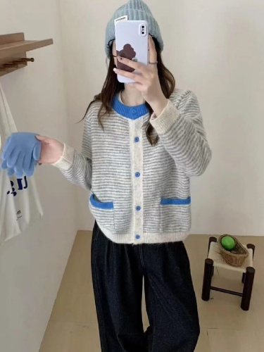 Retro Lazy Style Color Block Striped Knit Sweater Autumn/Winter Korean Style New 2025 Unique Cardigan Open Type High-End Top