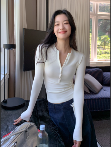 Official Image Golden Cashmere Henry Shirt Long Sleeve Square Shoulder T-Shirt Women Fitted Inner Layer Base Shirt